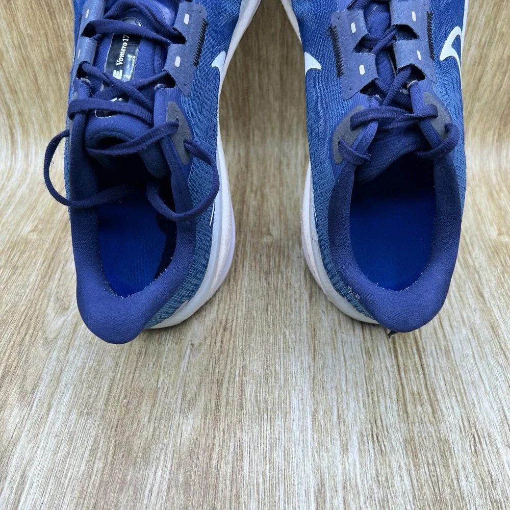 Nike Vomero 17 Men's Size 12 Navy Blue Running Shoes Sneakers FB1309-400